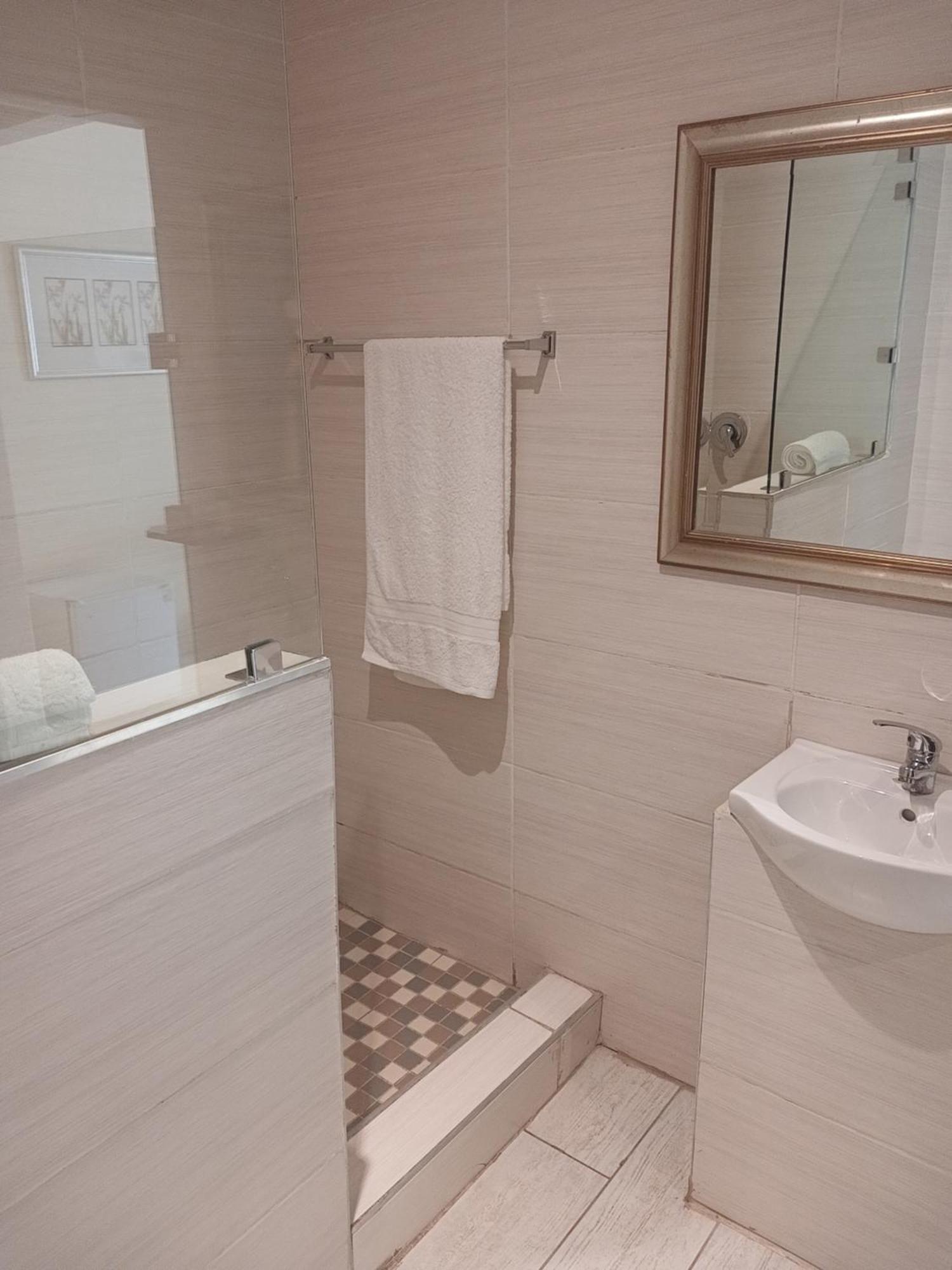 Villa Via Hotel Midrand Ngoại thất bức ảnh