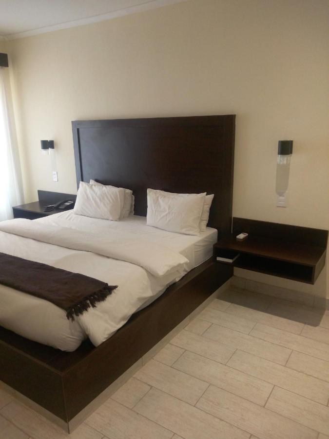 Villa Via Hotel Midrand Ngoại thất bức ảnh